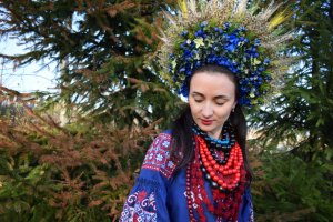 Робота Вінок український з волошками пишний вінок кокошник сценічна